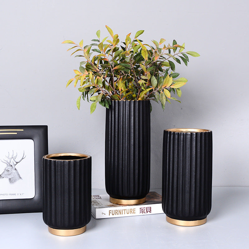 Black Modern Vase Decoration