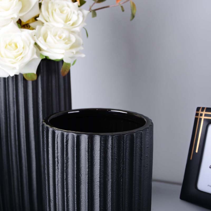 Black Modern Vase Decoration