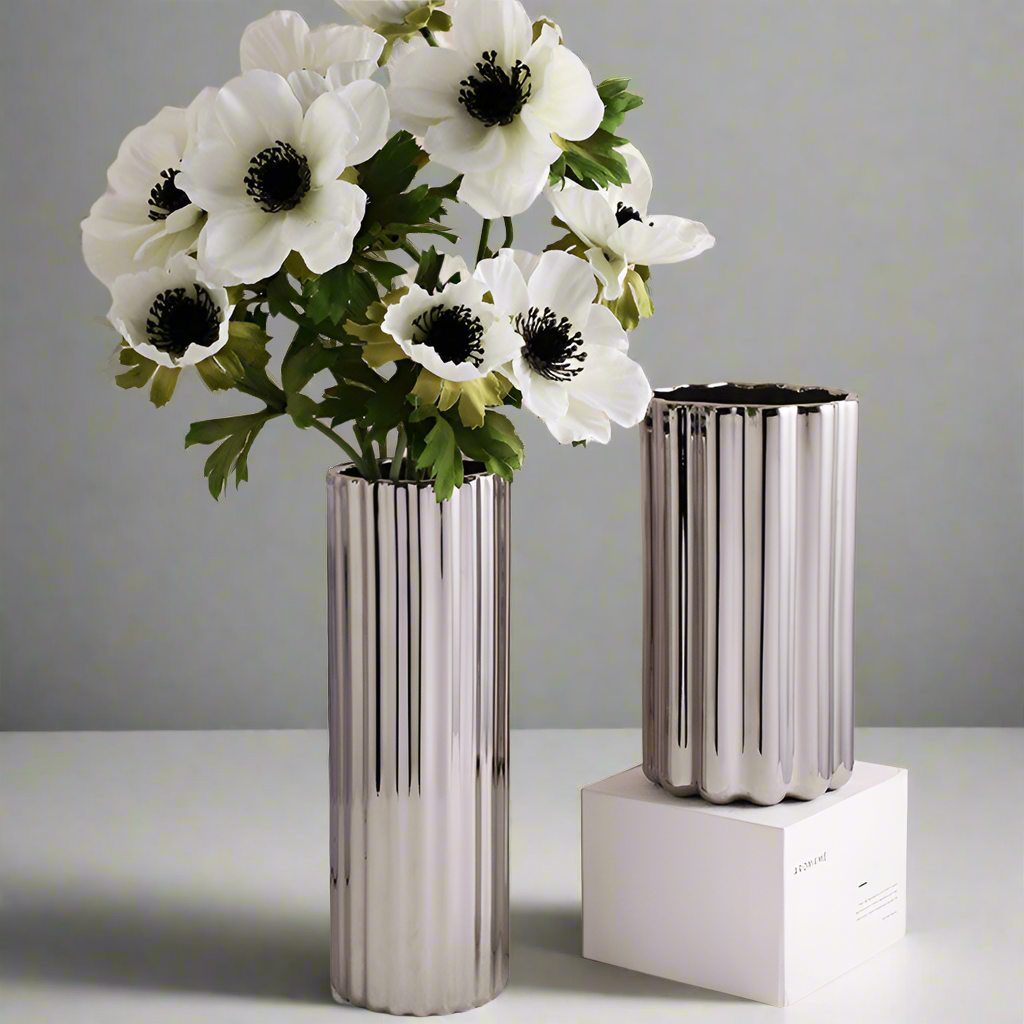 Minimalistic Decorative Vase